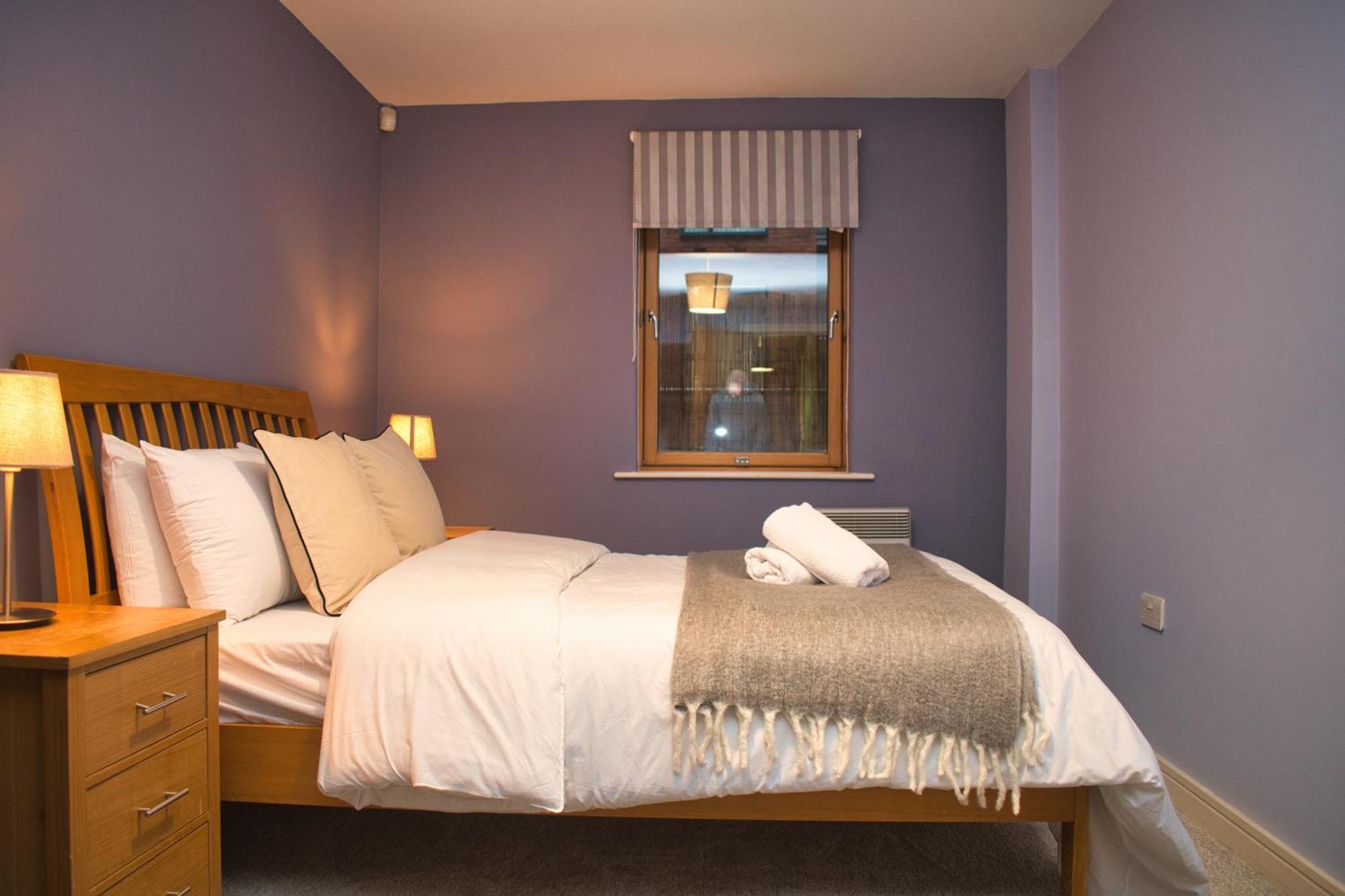 Spacious City Centre Apt - Free Parking - Ao Arena แมนเชสเตอร์ ภายนอก รูปภาพ